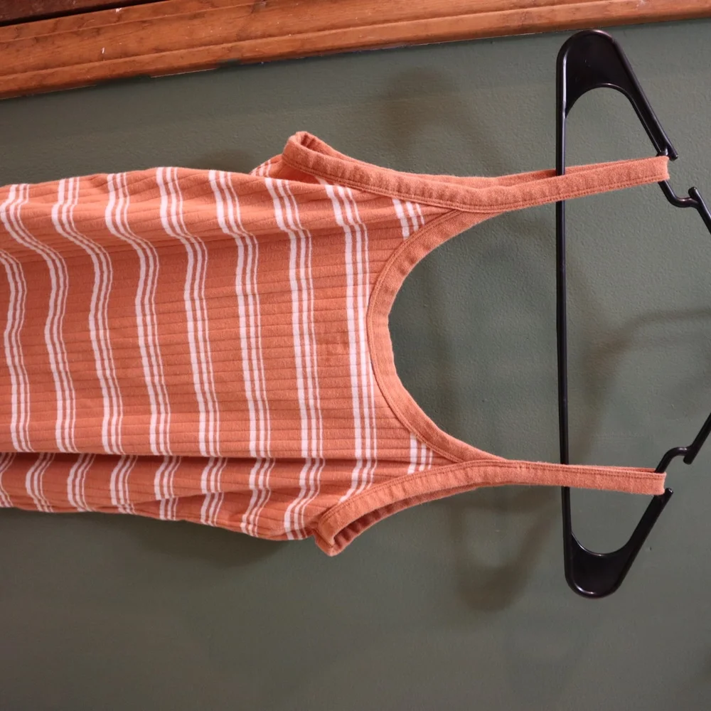 SOLD**Aerie Striped Orange and White Women's Tank Top - Picture 6 of 6